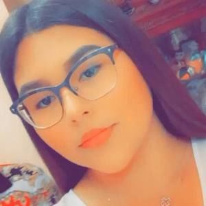 Meet your Posher, Danya mayela